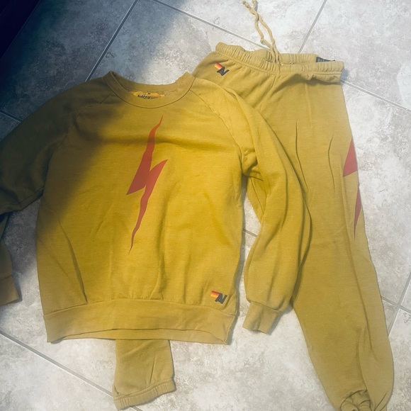 2pc AV Honey Bolt Set Medium RARE HTF - Picture 9 of 10